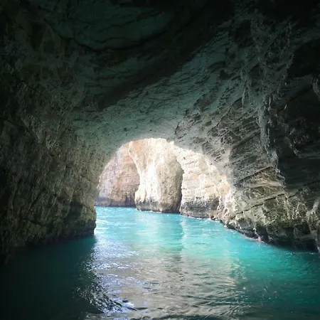 Carla Bed and breakfast 3*