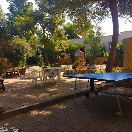 Carla Bed and breakfast 3*