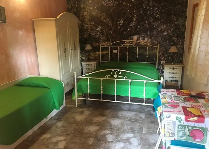 住宿加早餐酒店 Carla 维耶斯泰