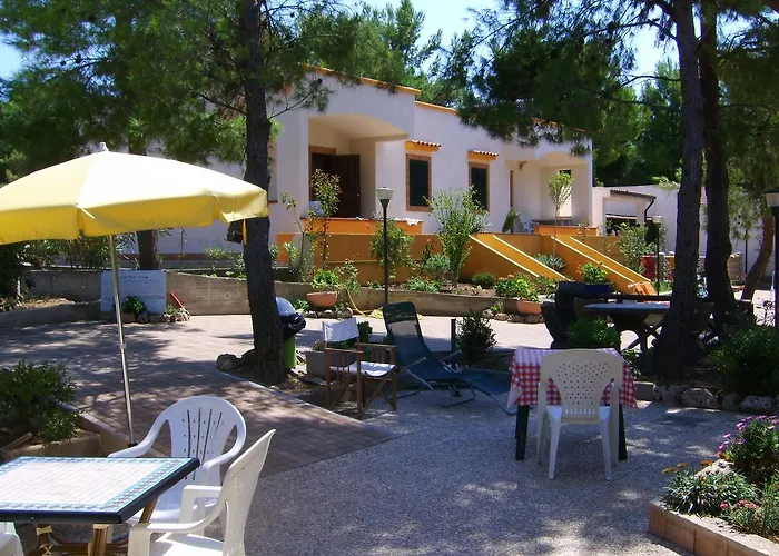 Carla Alojamento de Acomodação e Pequeno-almoço 3*