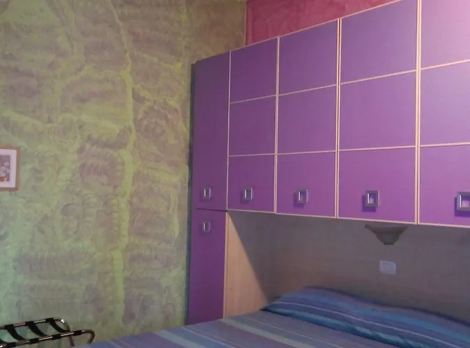 Carla Alojamento de Acomodação e Pequeno-almoço Vieste