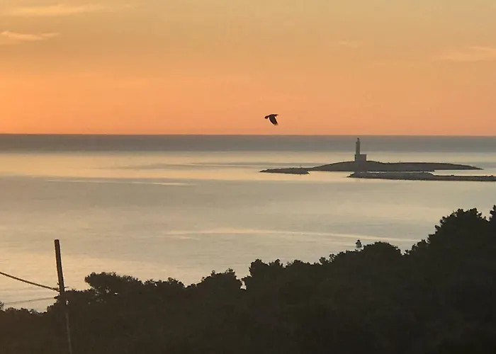 Carla Alojamento de Acomodação e Pequeno-almoço