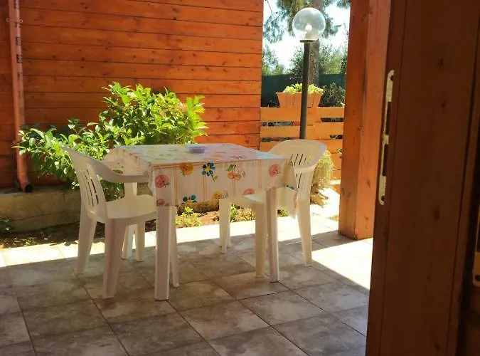 Alojamento de Acomodação e Pequeno-almoço Carla Vieste